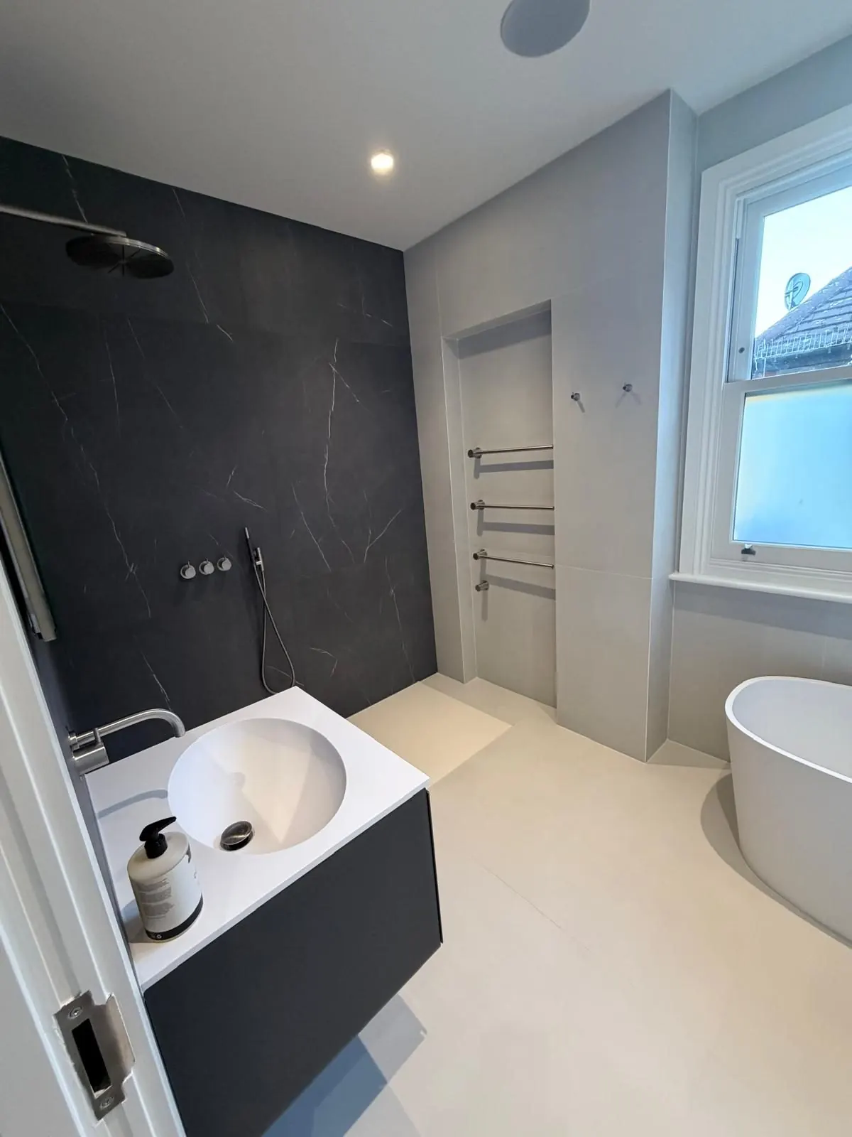 Flat Refurbishment in Chiswick photo